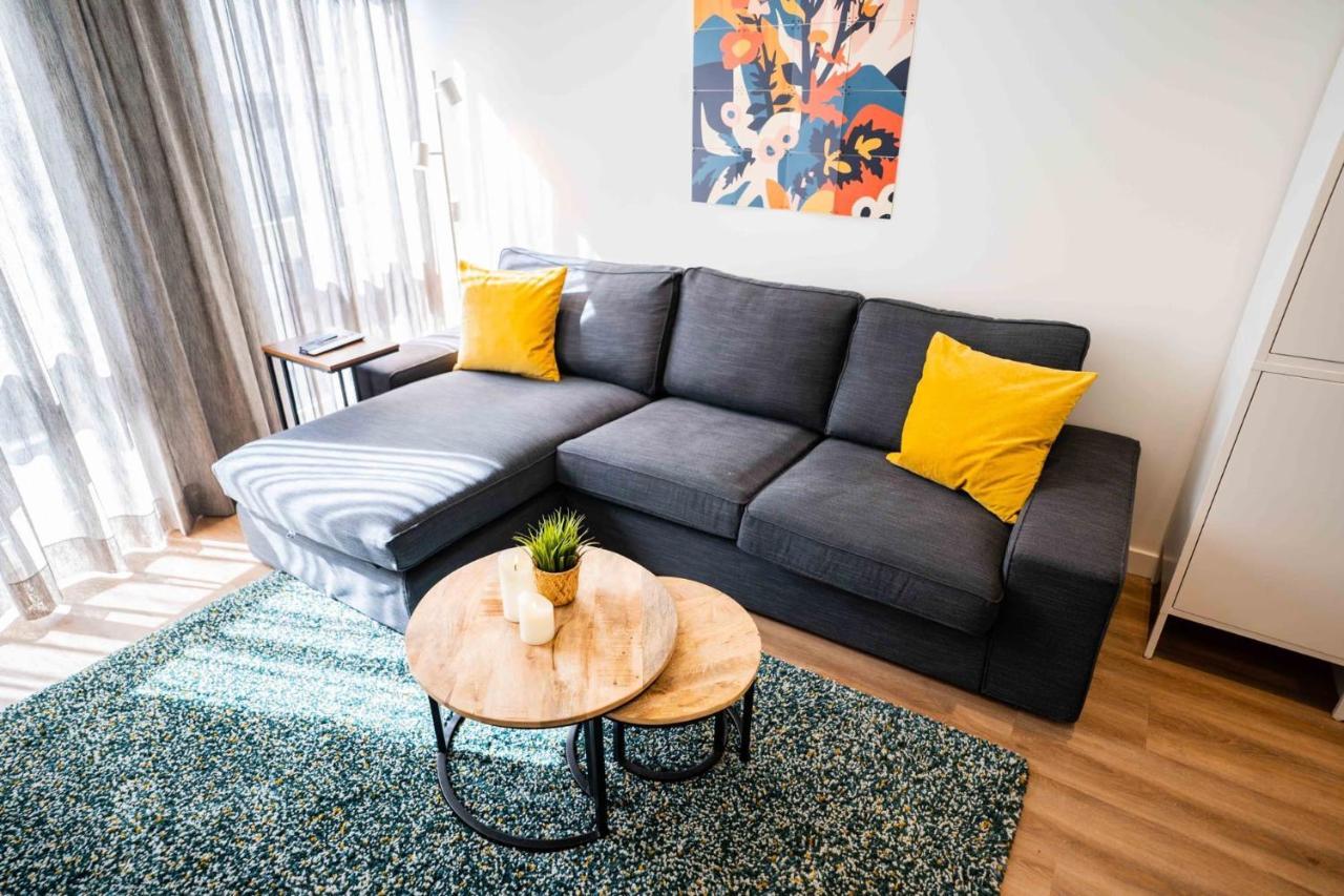 Happy 1 Bedroom Apartment - We39C Tiel Buitenkant foto